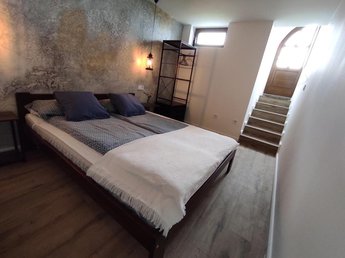 Napraszallas Vendeghaz Balatonakali Exterior foto